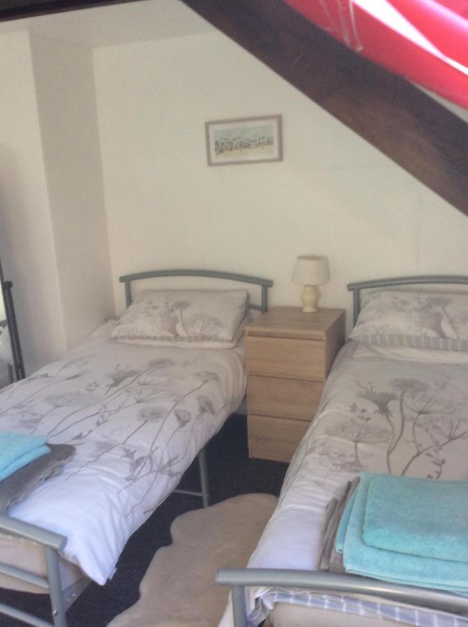 Saint-Mayeux Le Boterff Gites Et Camping المظهر الخارجي الصورة